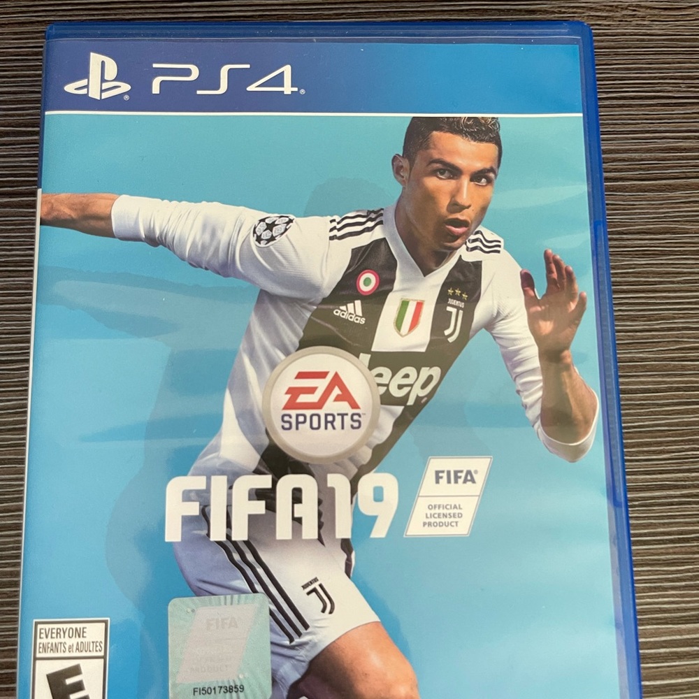 With 3 games - Picture 3 of 3